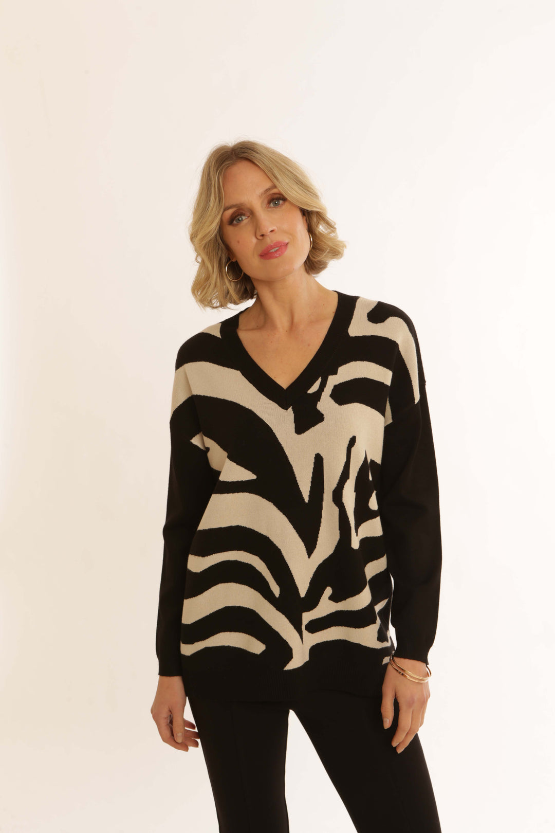 Pomodoro 42452 Beige Black Print V Neck Knit Jumper