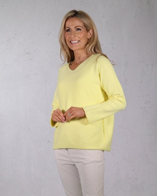 Deck 603  Super Soft V Neck Jumper SKY BLUE