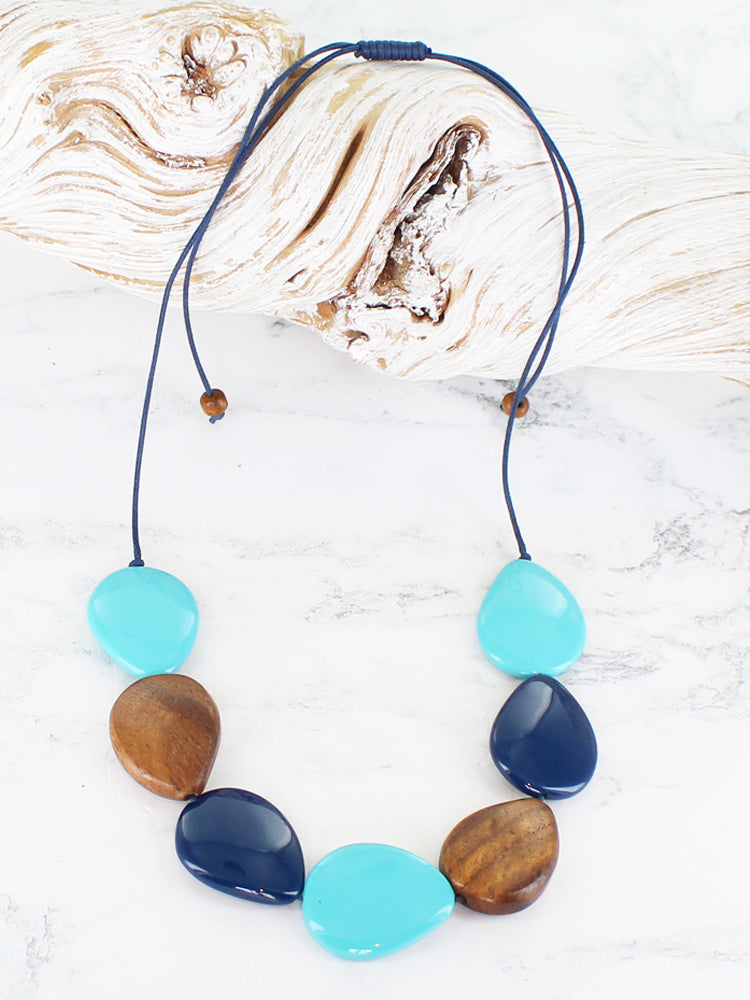 Suzie Blue JP1307 Blue Wood and Resin Pebble Necklace