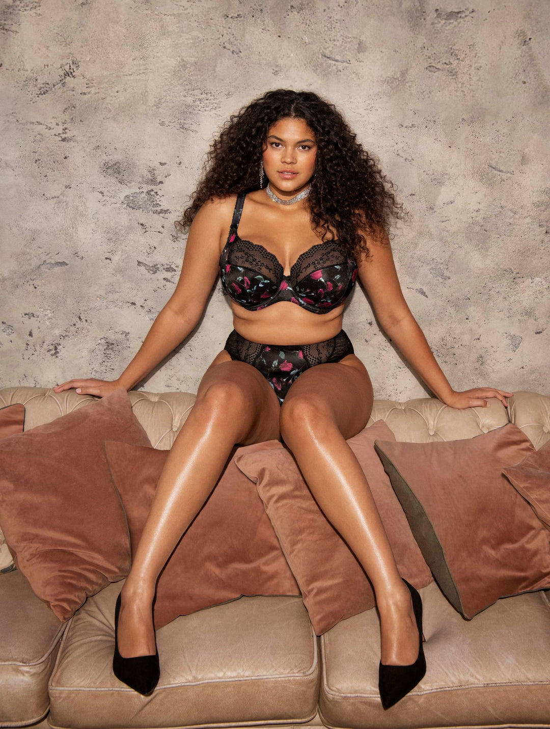 Elomi EL4490ROK Lucie Rock and Rose Plunge Bra For the Fuller Cup