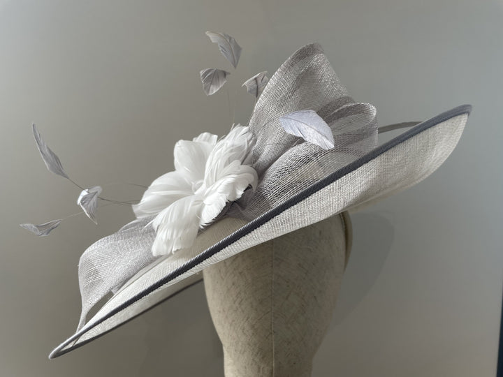 Lisa Hat Hire Hatinator