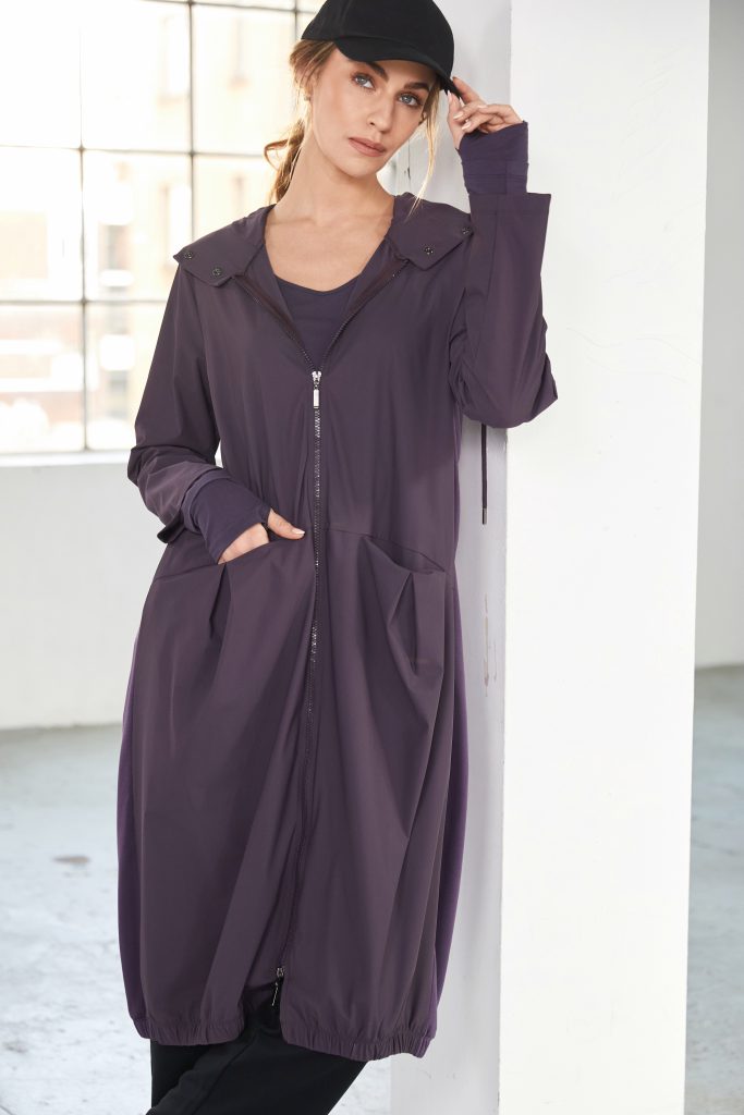 Naya NAW25135 Black Shirt Hem Hooded Coat 09