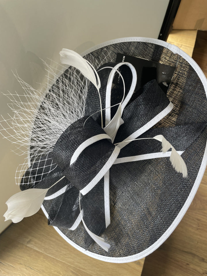 Samantha NAVY IVORY Hat Hire Hatinator