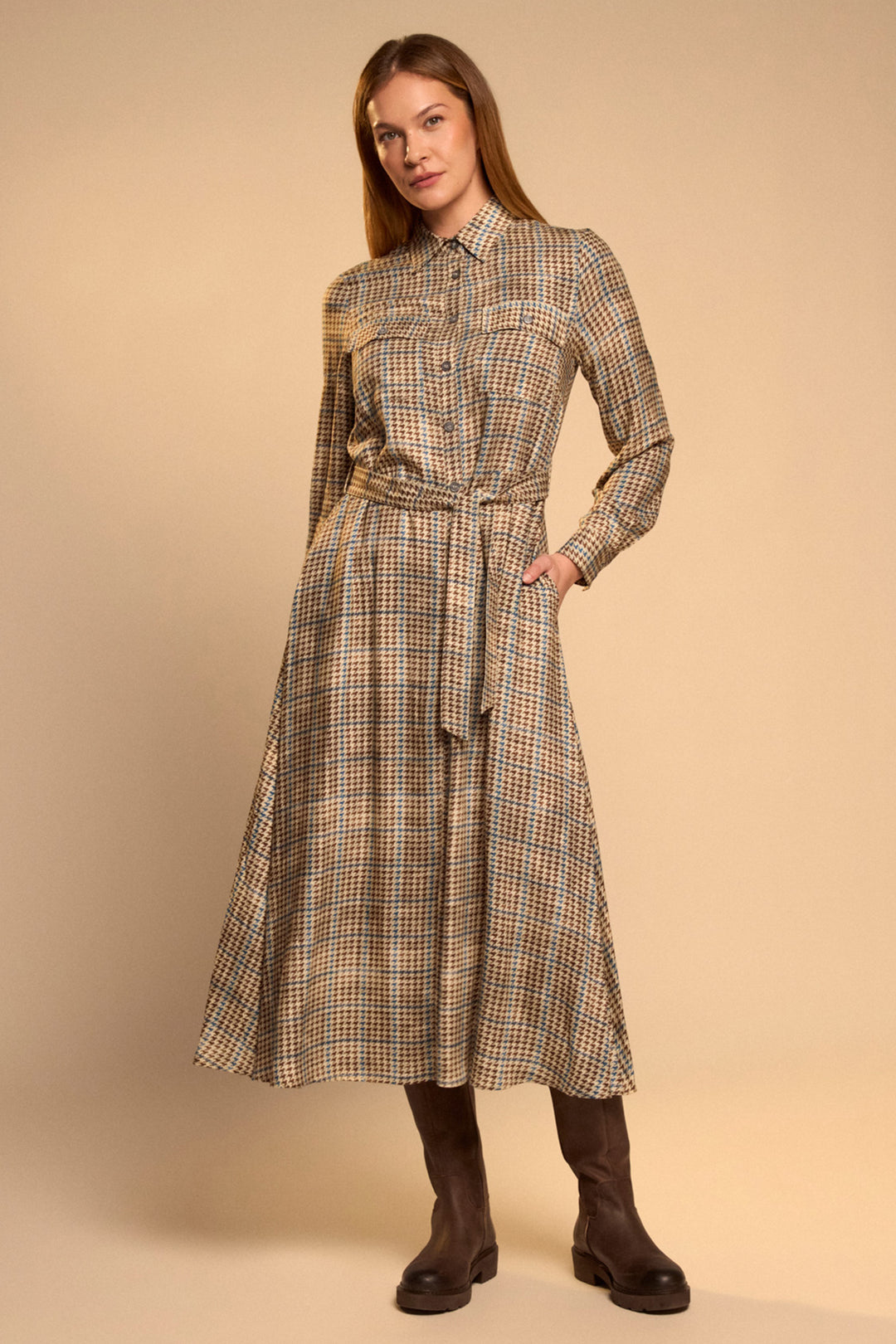 Bariloche Calas Camel Houndstooth Shirt Dress, front