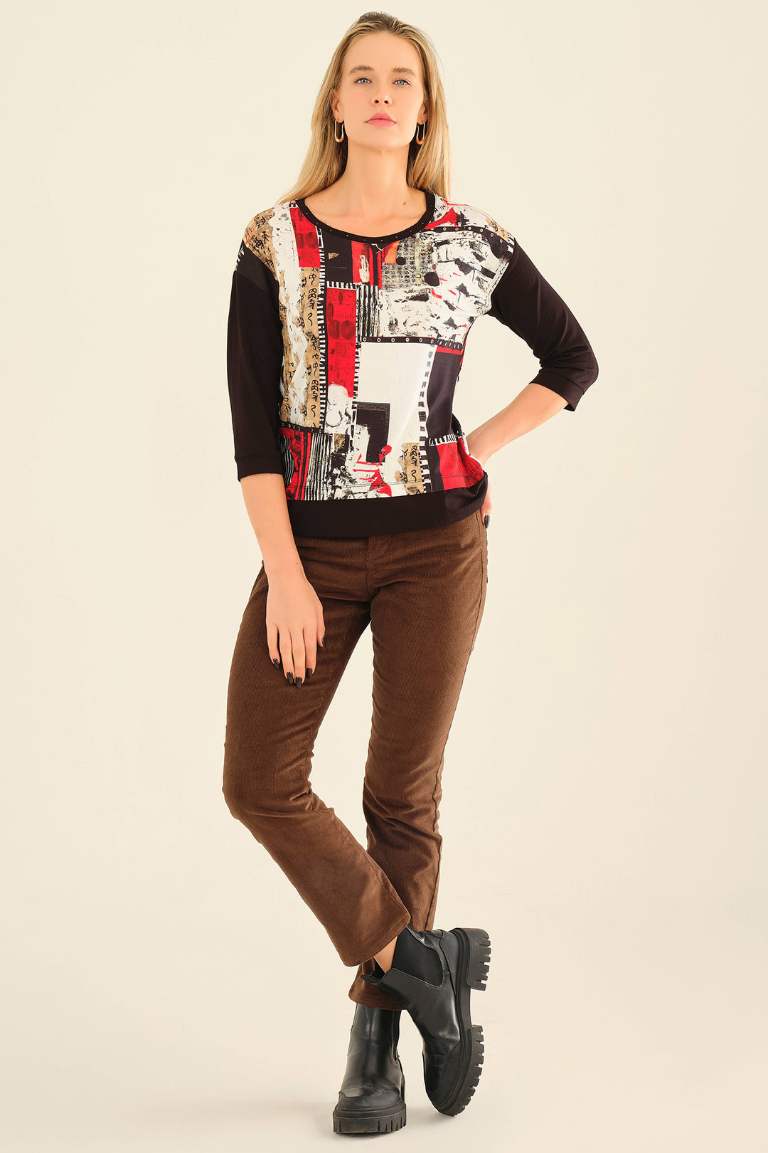 Dolcezza 75642 Red Black Beige Carol-Staub-Bookworn Print Top