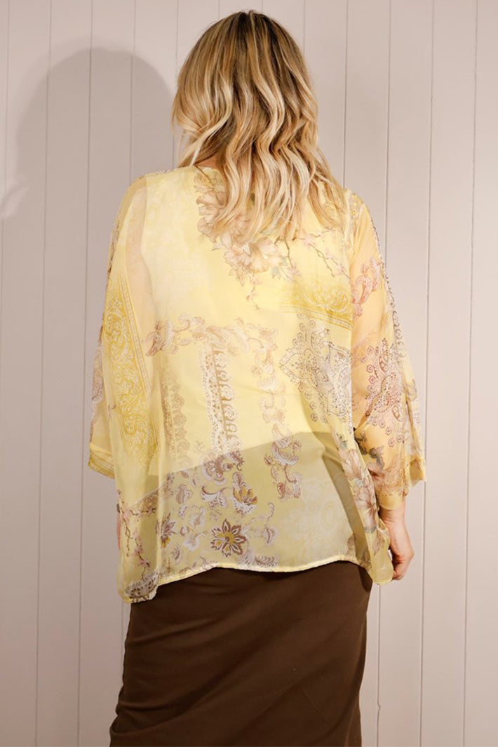 Goose Island 5569 Lemon Print Batwing Top