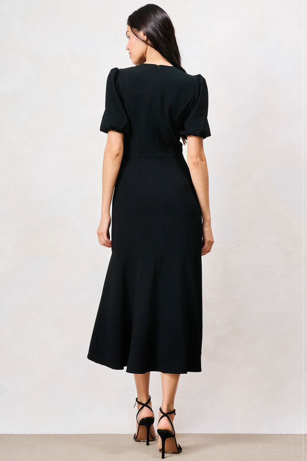 Hope & Ivy Sutton Black Puff Sleeve Midi Dress 9251, back view