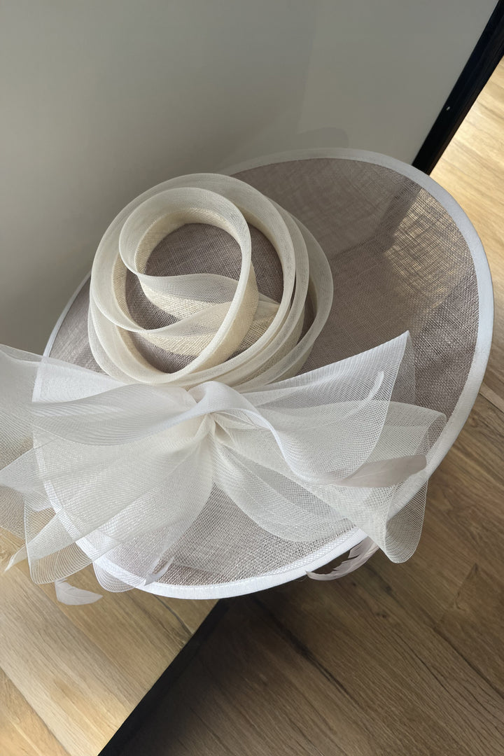 Lucinda Hat Hire Hatinator - Rouge Boutique Inverness