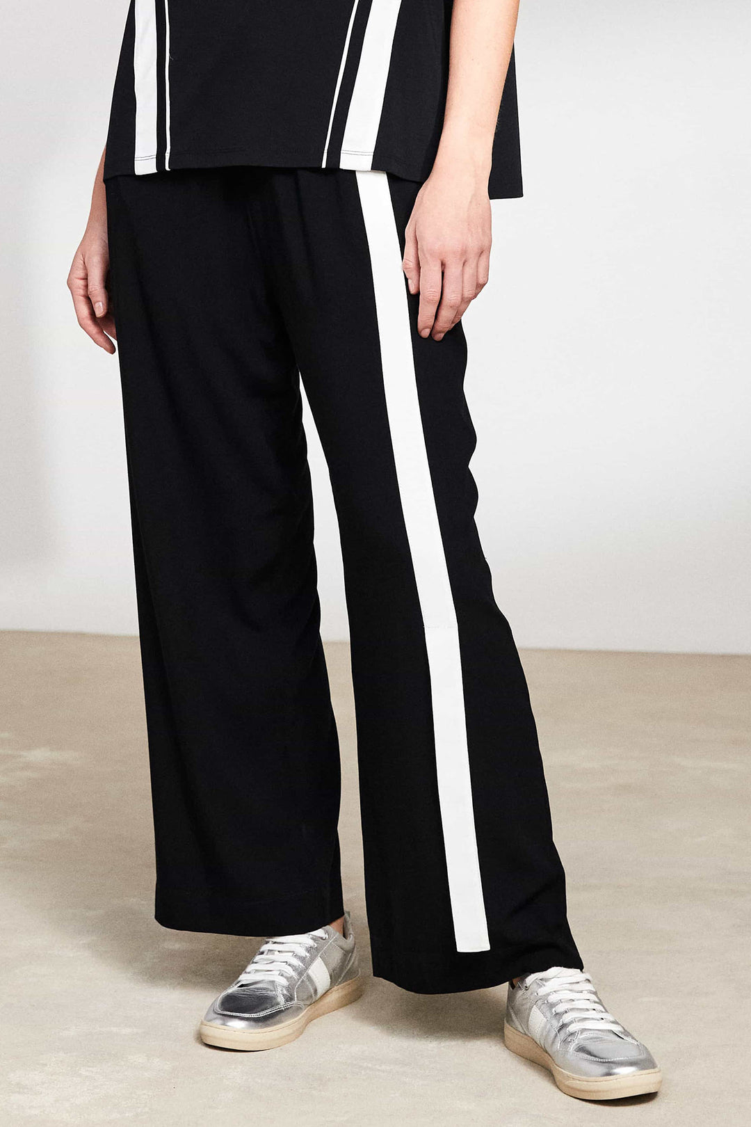 Naya NAS25-159 911 Black White Stripe Sporty Trousers - Rouge Boutique
