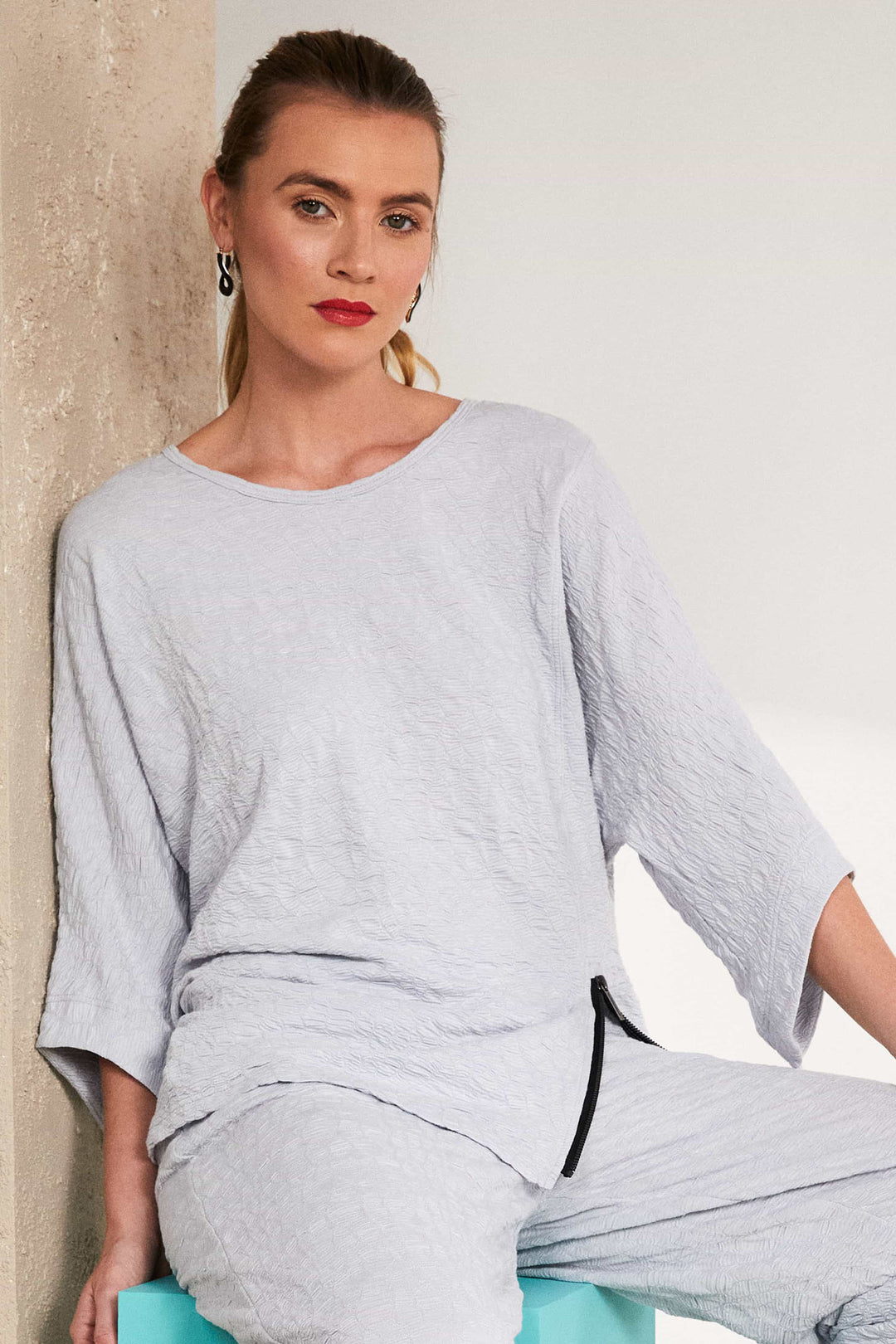 Naya NAS25-221 85 Grey Textured Top - Rouge Boutique