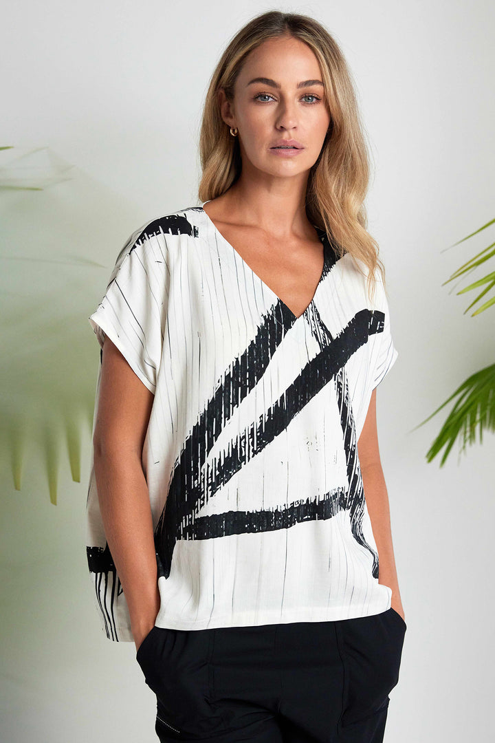 Naya NAS26319 129 Off-White Black Print Short Sleeve Top