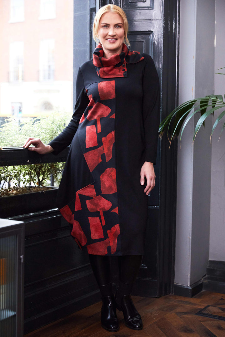 Ora ORW25146 Black Red Print Dress & Snood 42