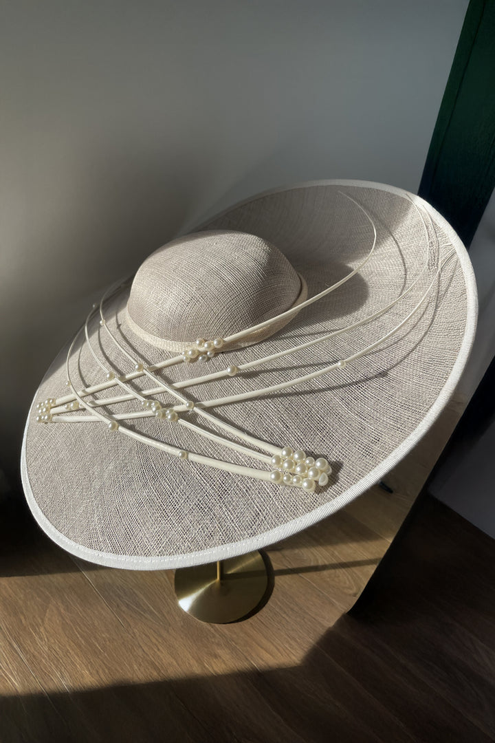 Pearl Hat Hire Hatinator - Rouge Boutique Inverness