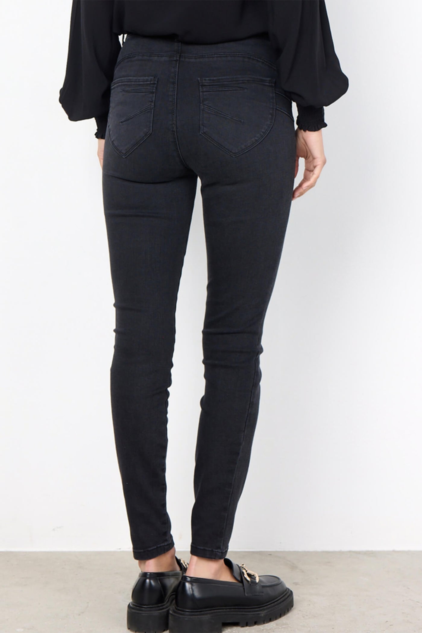 Soyaconcept 17482-20 Kimberly Patrizia 2644 Dark Drey Denim Jeans - Rouge Boutique
