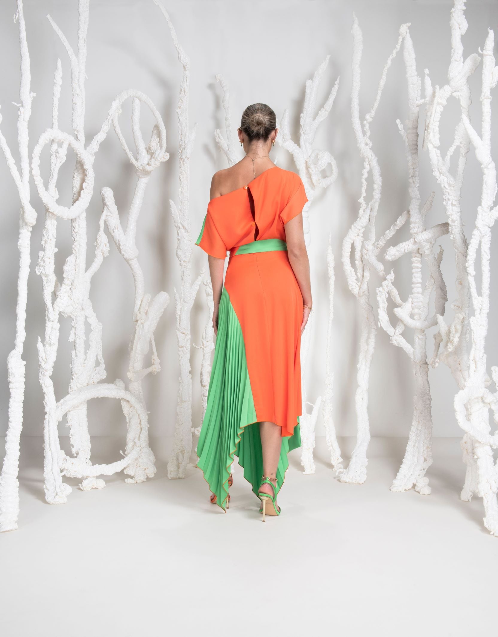 Kevan Jon Lucy Pleat Orange and Green Dress – Rouge Boutique Inverness