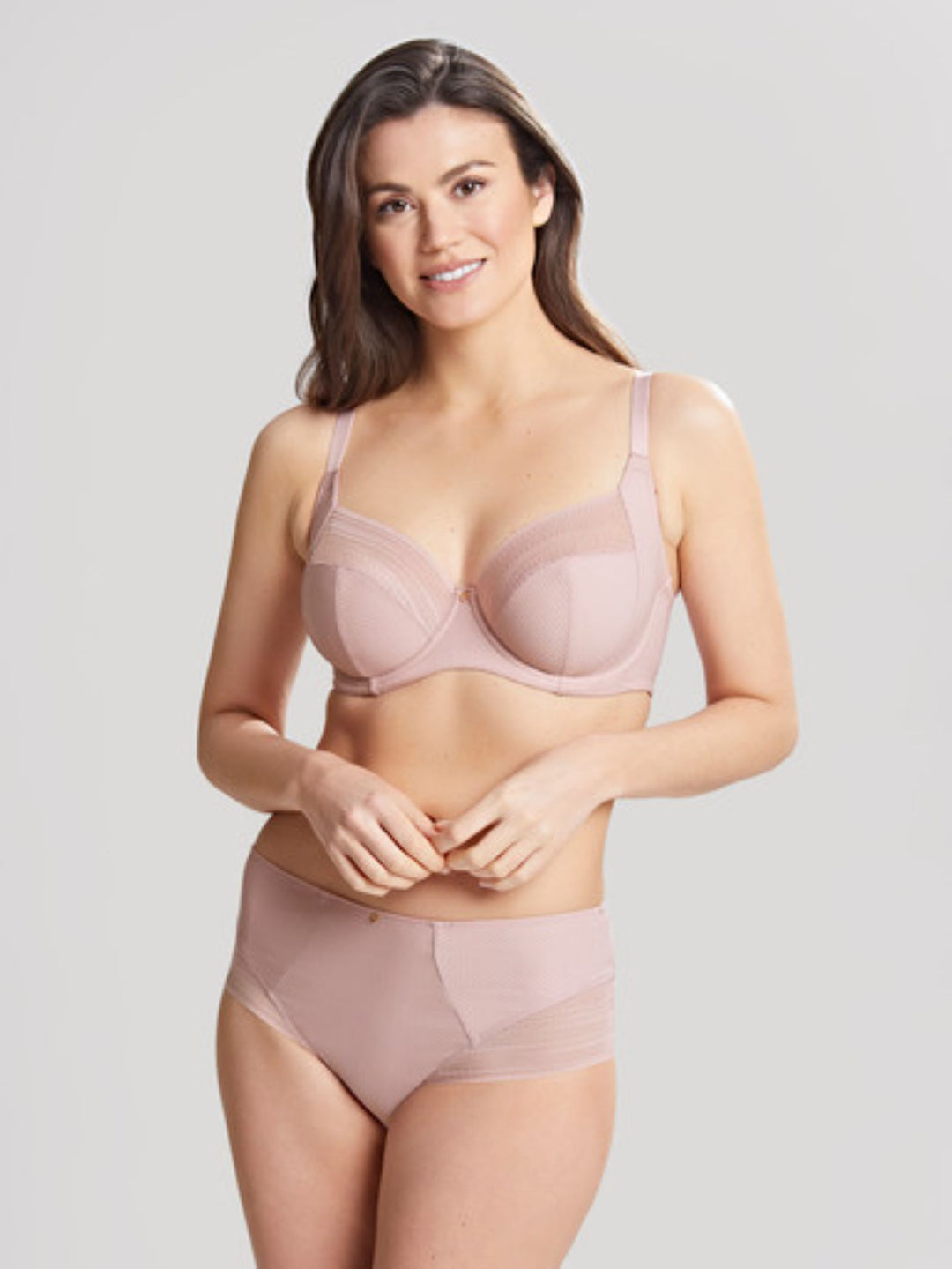 10305 Vintage Serene Full Cup Panache