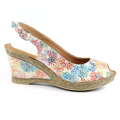 Lunar JLY201 Doretta Wedge